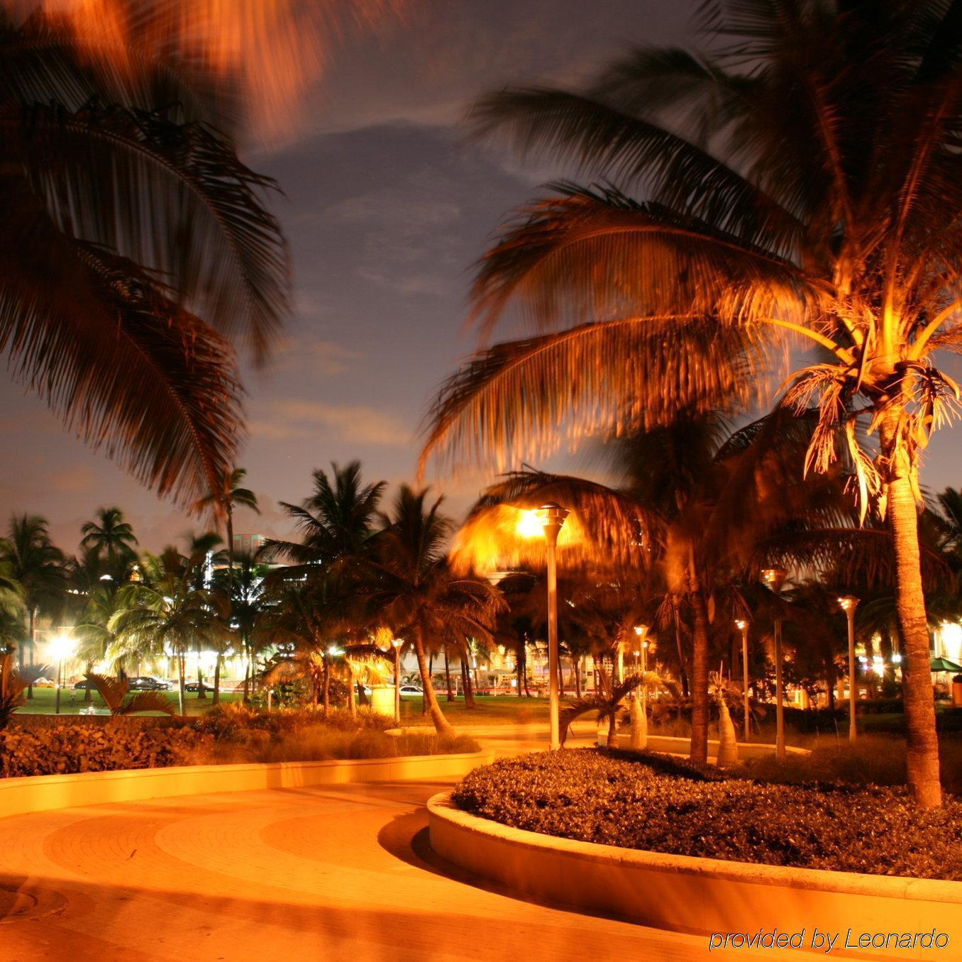 Hilton Vacation Club Crescent On South Beach Miami Miami Beach Interior photo